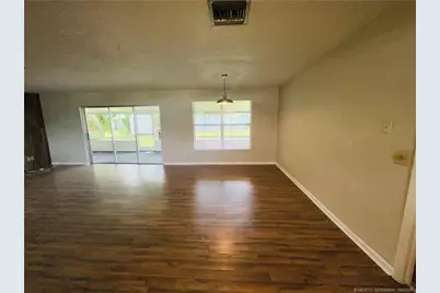 544 SE Chapman Avenue, Port Saint Lucie, FL 34984 - Photo 4