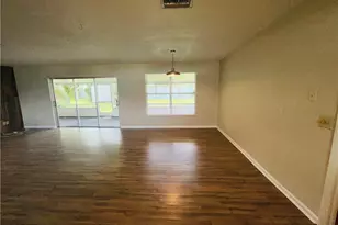 544 SE Chapman Ave, Port Saint Lucie, FL 34984 - Photo 4