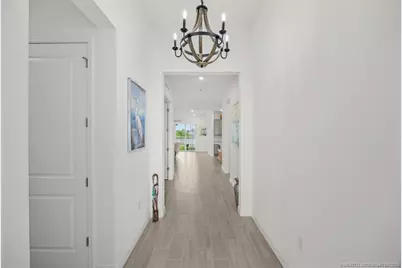1120 SE Crosswood Way, Port Saint Lucie, FL 34984 - Photo 4