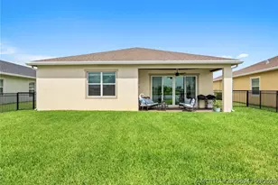 1120 SE Crosswood Wy, Port Saint Lucie, FL 34984 - Photo 36
