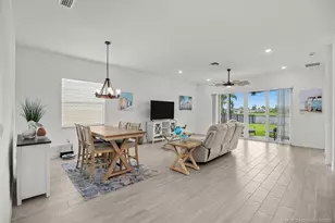 1120 SE Crosswood Wy, Port Saint Lucie, FL 34984 - Photo 12