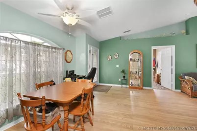 1185 SW Janette Avenue, Port Saint Lucie, FL 34953 - Photo 6