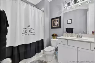 651 SW Glen Crest Way, Stuart, FL 34997 - Photo 30