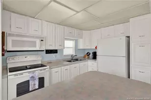 10851 S Ocean Dr, Jensen Beach, FL 34957 - Photo 14