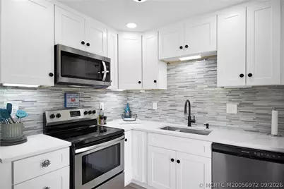 87 S Las Olas Drive, Jensen Beach, FL 34957 - Photo 4