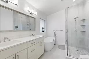 1705 Bayshore Dr, Fort Pierce, FL 34949 - Photo 12