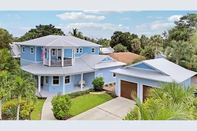 1002 SE Riverside Drive, Stuart, FL 34996 - Photo 2