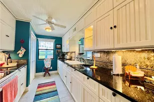 10044 S Ocean Dr, Jensen Beach, FL 34957 - Photo 14