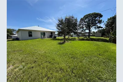 5860 SE Normandy Avenue, Stuart, FL 34997 - Photo 18