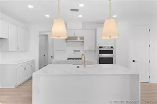 411 SE Via Sangro, Port Saint Lucie, FL 34952 - Photo 16