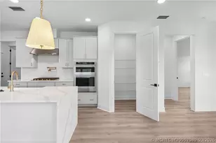 411 SE Via Sangro, Port Saint Lucie, FL 34952 - Photo 20