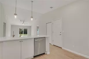 5179 SE Jack Ave, Stuart, FL 34997 - Photo 6