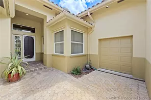 3663 SE Cambridge Dr, Stuart, FL 34997 - Photo 22