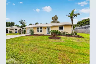 918 SW 36th Terrace, Palm City, FL 34990 - Photo 2