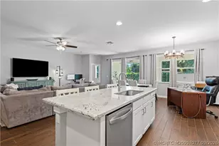 7521 SW Harbor Cove Dr, Stuart, FL 34997 - Photo 14