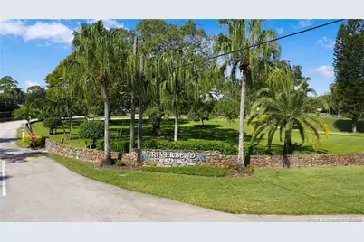 18520 SE Wood Haven Lane #H, Jupiter, FL 33469 - Photo 48