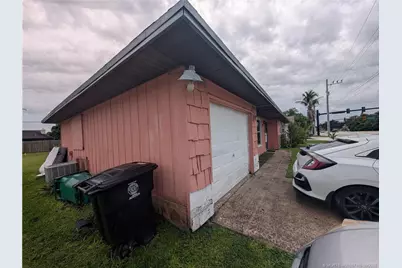 1689 SE Floresta Drive, Port Saint Lucie, FL 34983 - Photo 56