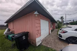 1689 SE Floresta Dr, Port Saint Lucie, FL 34983 - Photo 56