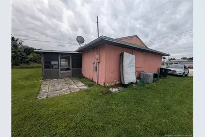1689 SE Floresta Drive, Port Saint Lucie, FL 34983 - Photo 60