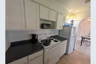 1689 SE Floresta Drive, Port Saint Lucie, FL 34983 - Photo 24