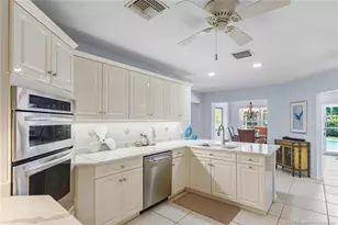 4781 SW Parkgate Blvd, Palm City, FL 34990 - Photo 12