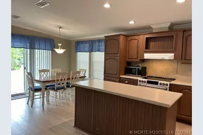 6319 Dogwood Lane, Lantana, FL 33462 - Photo 4