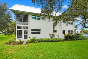 2929 SE Ocean Blvd, Stuart, FL 34996 - Photo 34