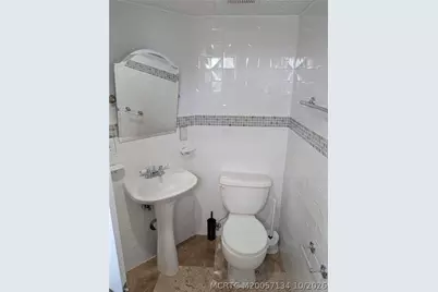 1526 SE Royal Green Circle #101, Port Saint Lucie, FL 34952 - Photo 30