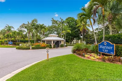 3901 SE Saint Lucie Boulevard #39, Stuart, FL 34997 - Photo 12