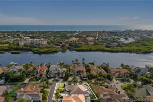 3220 W Channel Cir, Jupiter, FL 33477 - Photo 4