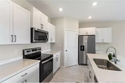 1590 NE Skyhigh Terrace, Jensen Beach, FL 34957 - Photo 6