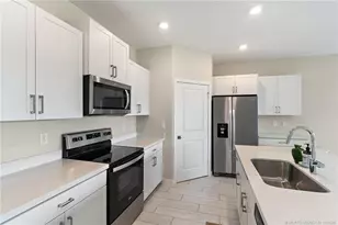 1590 NE Skyhigh Ter, Jensen Beach, FL 34957 - Photo 6