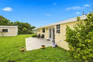 1357 SE Oakmont Ln SE, Port Saint Lucie, FL 34952 - Photo 34