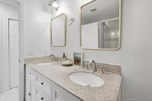 1357 SE Oakmont Ln SE, Port Saint Lucie, FL 34952 - Photo 4