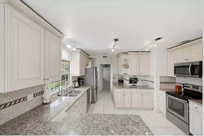 1357 SE Oakmont Lane SE, Port Saint Lucie, FL 34952 - Photo 2