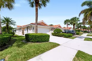 8284 SE Double Tree Dr, Hobe Sound, FL 33455 - Photo 1