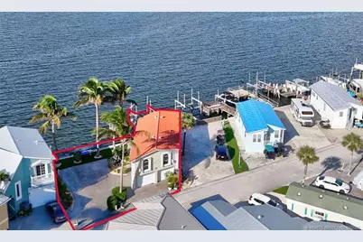 4 Nettles Boulevard, Jensen Beach, FL 34957 - Photo 2