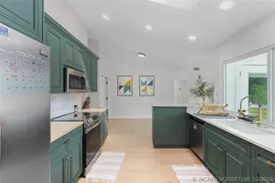 4811 NE Savannah Rd, Jensen Beach, FL 34957 - Photo 14