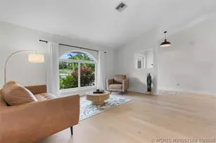 4811 NE Savannah Rd, Jensen Beach, FL 34957 - Photo 8