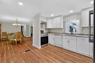 8051 SE Homestead Ave, Hobe Sound, FL 33455 - Photo 24
