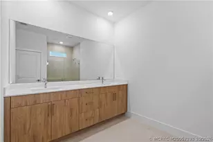 7030 SE Pk Trce Dr, Stuart, FL 34997 - Photo 40