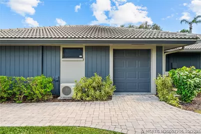 1423 SW Troon Circle, Palm City, FL 34990 - Photo 10