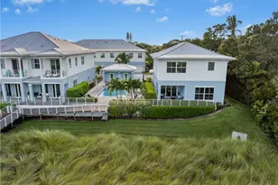4659 SE Manatee Way, Stuart, FL 34997 - Photo 4