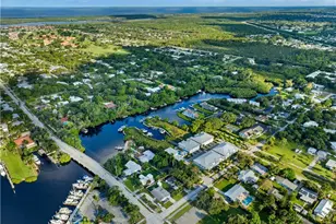 4659 SE Manatee Way, Stuart, FL 34997 - Photo 6