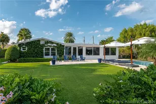 8418 SE Coconut St, Hobe Sound, FL 33455 - Photo 38