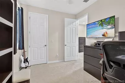 615 SW Glen Crest Way, Stuart, FL 34997 - Photo 32