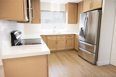 356 Grove Isle Circle, Vero Beach, FL 32962 - Photo 6