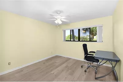 175 SE Saint Lucie Boulevard #B82, Stuart, FL 34996 - Photo 24