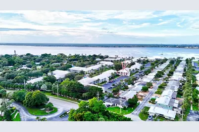 175 SE Saint Lucie Boulevard #B82, Stuart, FL 34996 - Photo 44
