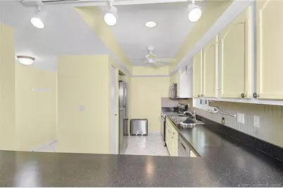 175 SE Saint Lucie Boulevard #B82, Stuart, FL 34996 - Photo 18